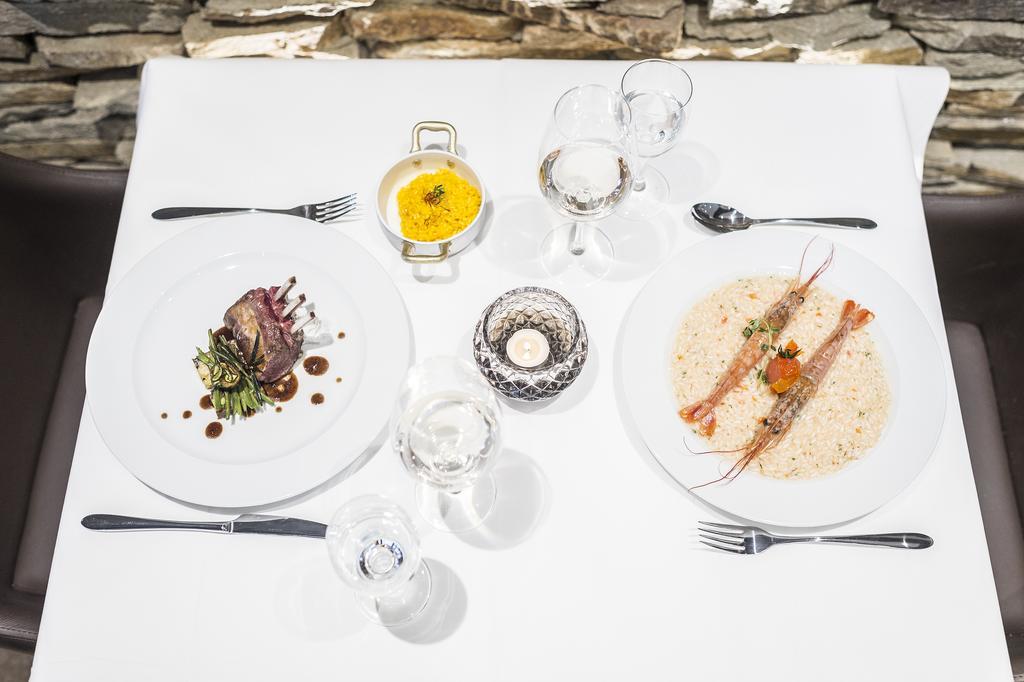 Boutique Hotel Riviera Spiez Luaran gambar