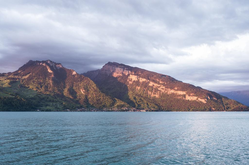 Boutique Hotel Riviera Spiez Luaran gambar