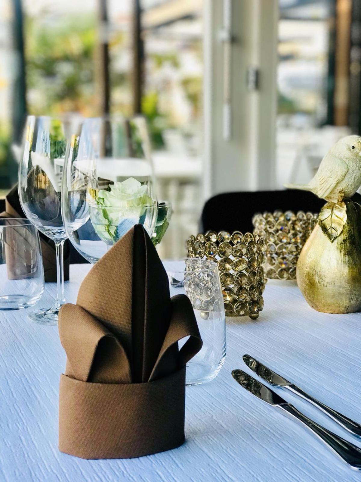 Boutique Hotel Riviera Spiez Luaran gambar