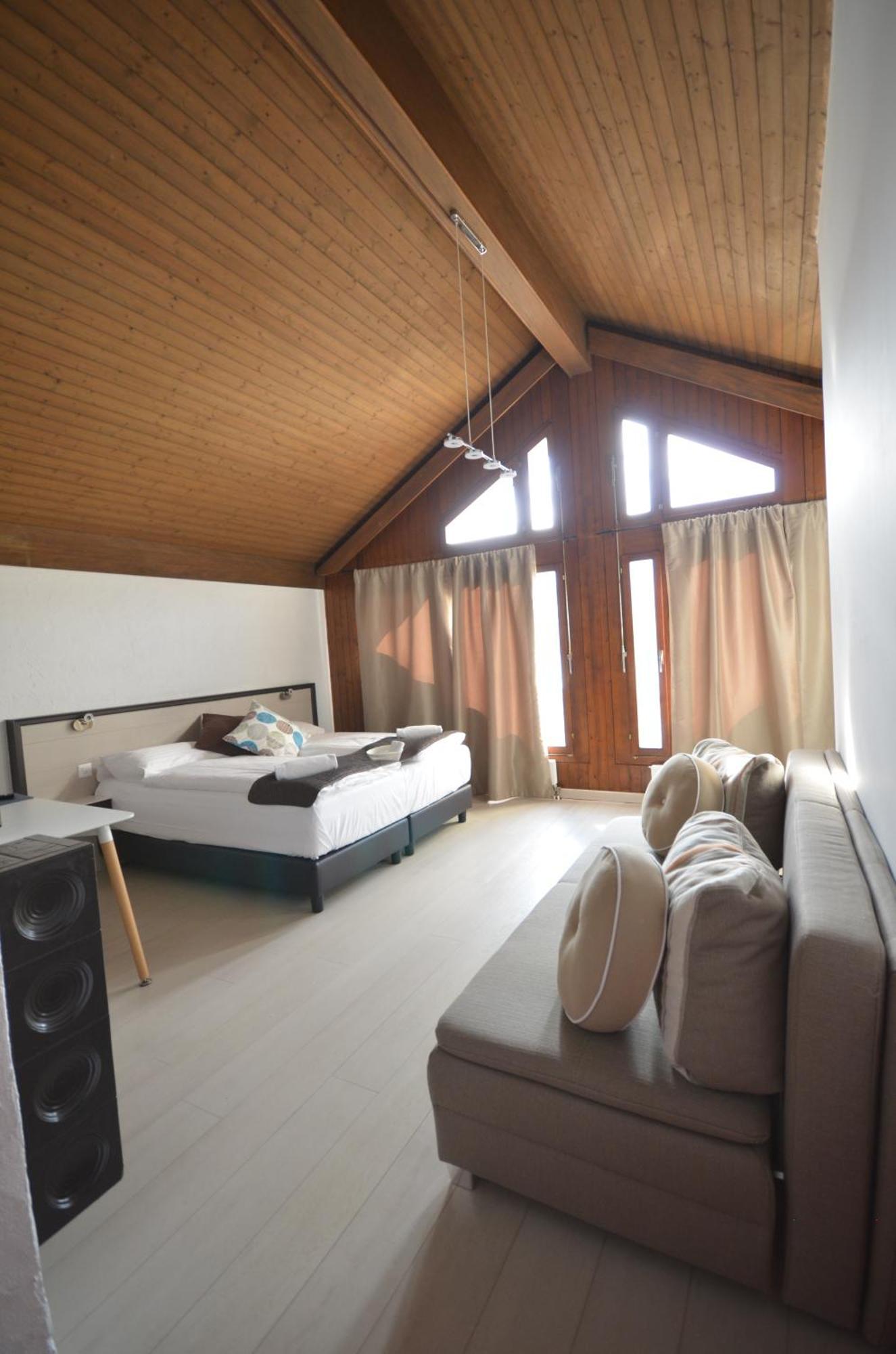 Boutique Hotel Riviera Spiez Bilik gambar